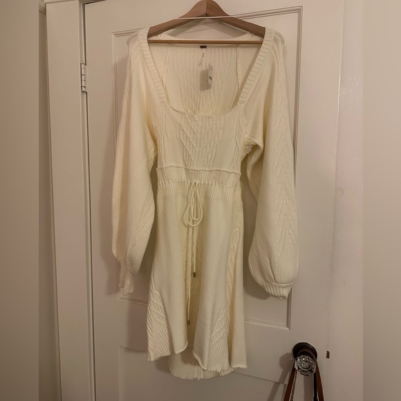 Free People Emmaline Mini sweater dress - Picture 2 of 7